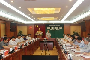 Ai kiểm tra dấu hiệu tham nhũng của cán bộ cấp cao?