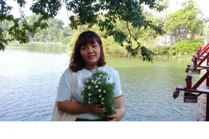 Tác giả trong một lần đi du lịch. Ảnh: NVCC