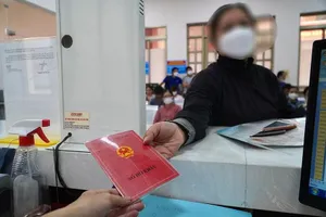 Người vắng mặt tại nơi thường trú từ 12 tháng trở lên mà không đăng ký tạm trú tại chỗ ở khác hoặc không khai báo tạm vắng thì sẽ bị xóa đăng ký thường trú. Ảnh: HUỲNH THƠ