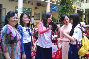 Bộ GD&ĐT tuyên dương 200 nhà giáo tiêu biểu