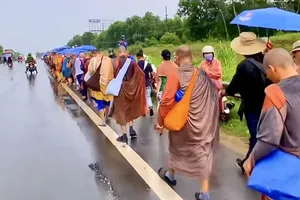 Từ vụ tử vong khi đi theo sư Minh Tuệ: Hết sức cân nhắc khi bộ hành, khổ hạnh!