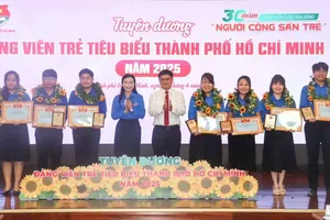 Tổng kết 30 năm cuộc vận động 'Người cộng sản trẻ'