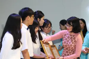 TP.HCM tuyên dương hơn 900 học sinh, giáo viên có thành tích xuất sắc