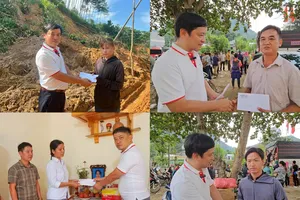 Hàng triệu trái tim hướng về đồng bào bị thiên tai