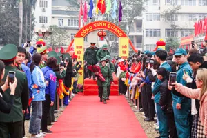 Học thêm sau đại học có được hoãn nghĩa vụ quân sự?