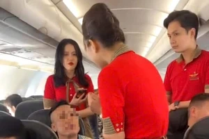 Tại sao tự ý đổi chỗ ngồi trên máy bay lại bị phạt?