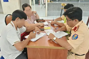 Từ vụ nghệ sĩ đi sự kiện bằng xe cứu thương: Xe cứu thương chỉ được sử dụng khi nào?