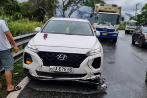 Tạm giữ tài xế gây tai nạn làm 2 người chết trên đèo Bảo Lộc