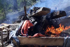 Bắt 4 người khai thác thiếc lậu cho trùm Long ‘thiếc’ 