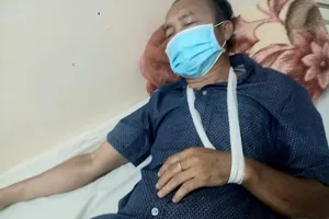 Phê bình lãnh đạo xã để người phá rừng cộng đồng