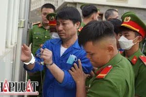 Tây Ninh: Phạt tù 7 bị cáo vụ buôn lậu hơn 1.500 tấn đường 