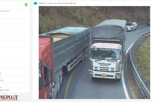 Xe vượt ẩu trên đèo Bảo Lộc coi chừng bị phạt nguội