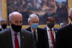 Thượng viện bận rộn ngày cuối cùng nhiệm kỳ ông Trump