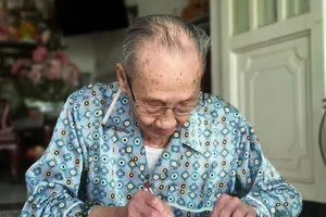 Tính trách nhiệm của cán bộ từ vụ cụ ông 102 tuổi