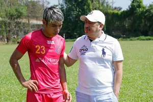 Cầu thủ Việt sang Nhật đá bóng