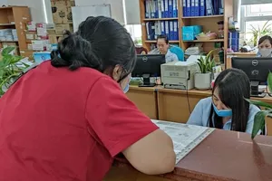 Đóng BHXH trùng thời gian có được trả tiền lại?