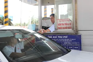 Người dân, chuyên gia nói về thu phí BOT xa lộ Hà Nội