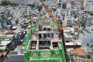 Chặt 'vòi bạch tuộc' xây trái phép