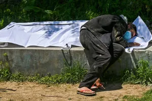 Mỹ thể hiện vai trò đầu tàu giúp các nước chống dịch