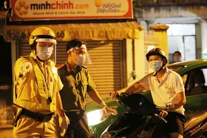 TP.HCM: Chấp nhận hy sinh 2 tuần để bảo vệ lợi ích lâu dài