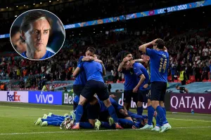 HLV Mancini hồi sinh bóng đá Ý như thế nào?