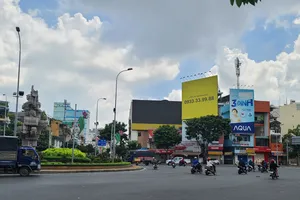 Quảng cáo ngoài trời điêu đứng vì dịch