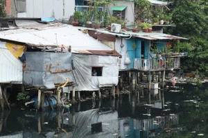 2 con kênh đen ở TP.HCM vẫn chưa thể sạch vì thiếu vốn