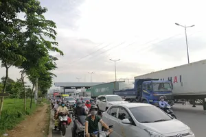 Cần sớm xây cảng Long Bình để di dời cảng Trường Thọ