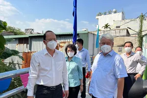 Người dân quận 7 vui mừng vì nhiều cầu, hẻm mở rộng