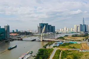 TP.HCM kiến nghị Thủ tướng gỡ vướng cho 13 dự án giao thông