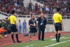 Ông Park so tài với Shin Tae-yong