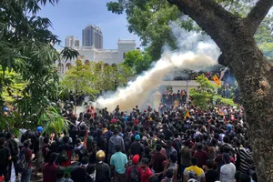 Khủng hoảng Sri Lanka: Vì đâu nên nỗi và sao chưa gỡ được?