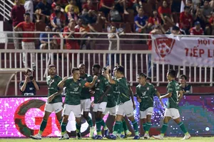 Lâu lắm rồi 2 đại diện TP.HCM mới cùng thắng