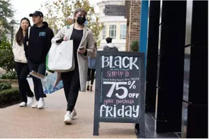 Nhiều người đã tiêu hết tiền tiết kiệm được trong đại dịch