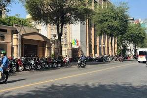 Thu phí hè phố ở TP.HCM: Cần tính toán nhiều yếu tố