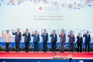 ASEAN - Trung Quốc đẩy nhanh đàm phán COC