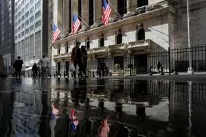 Kinh tế Mỹ: Nhiều tín hiệu xấu xen lẫn hy vọng