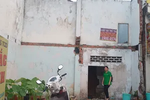 UBND huyện chậm thi hành án, dân khổ sở 