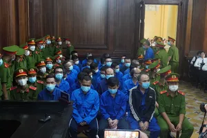 Xử vụ Thủ Đức House: Đường đi của các hóa đơn khống