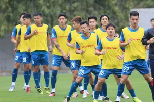 HLV Troussier có ưu ái Công Phượng?