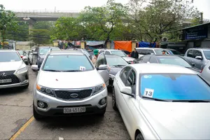 Đề xuất vẫn cho đăng kiểm viên sai phạm nhẹ làm việc