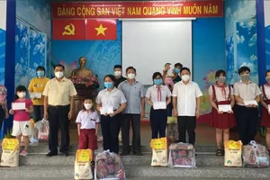 TP.HCM: 10 nhóm đối tượng khó khăn được hỗ trợ 