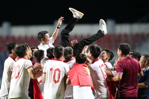 Lại hoãn V-League cho U-23 hội quân