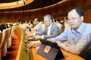 2021: Tập trung phục hồi kinh tế, GDP tăng khoảng 6%