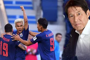 HLV Akira Nishino lo lắng trước thể lực của các cầu thủ Thái Lan.