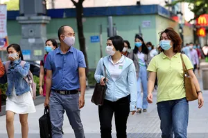 TP.HCM không ngăn sông cấm chợ nhưng không lơ là COVID-19