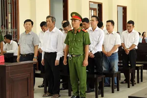 Các bị cáo trong vụ Vietcombank Tây Đô tại phiên tòa phúc thẩm hồi tháng 11-2019.