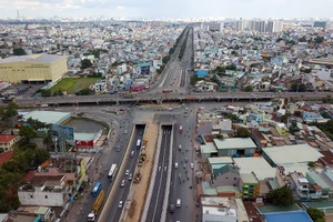 Nút giao An Sương nhìn từ trên cao, là điểm đầu nối của cao tốc TP.HCM - Mộc Bài, giúp giải tỏa áp lực giao thông cho quốc lộ 22.