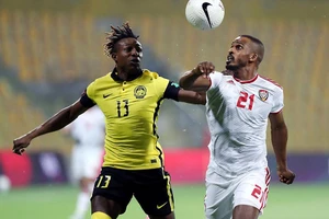 Dù có thêm ngoại binh nhập tịch nhưng Malaysia chịu không nổi trước sức mạnh của chủ nhà UAE. 