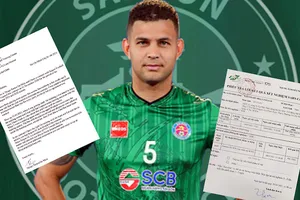 Thiago với đơn kiện và kết quả xét nghiệm COVID-19 ngày 29-5.